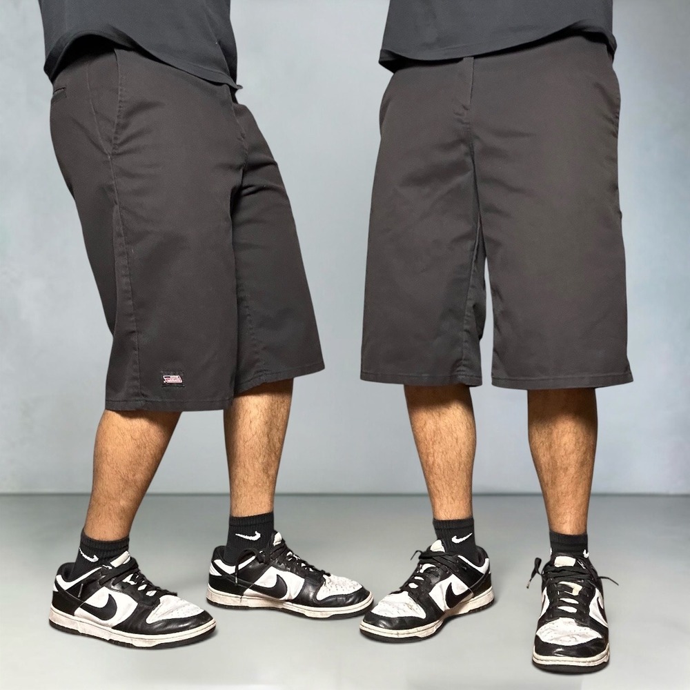 Dickies Black Loose Fit Cargo Work Shorts Skater Baggy Y2K Size 32